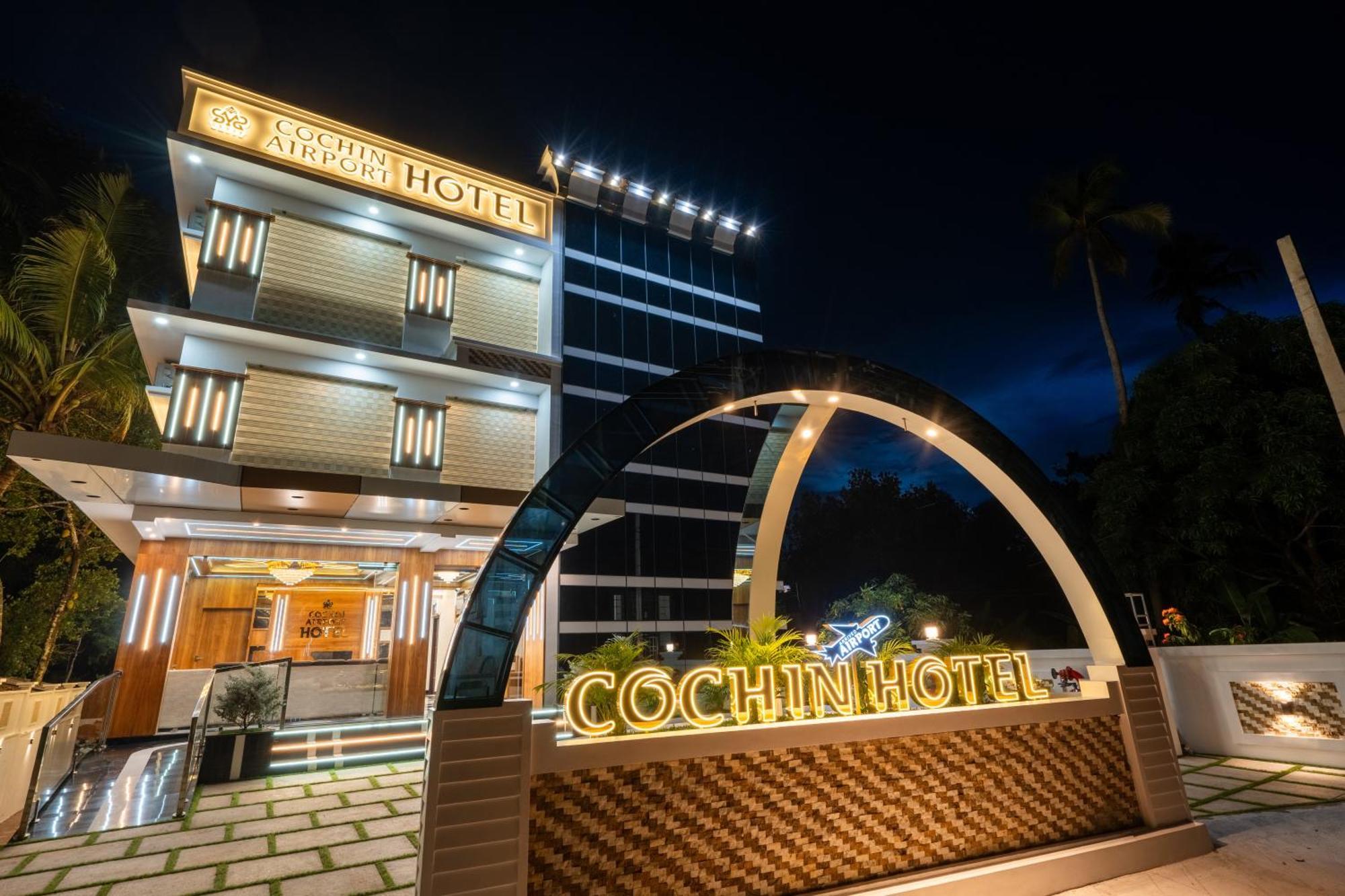 Cochin Airport Hotel Коччи Экстерьер фото
